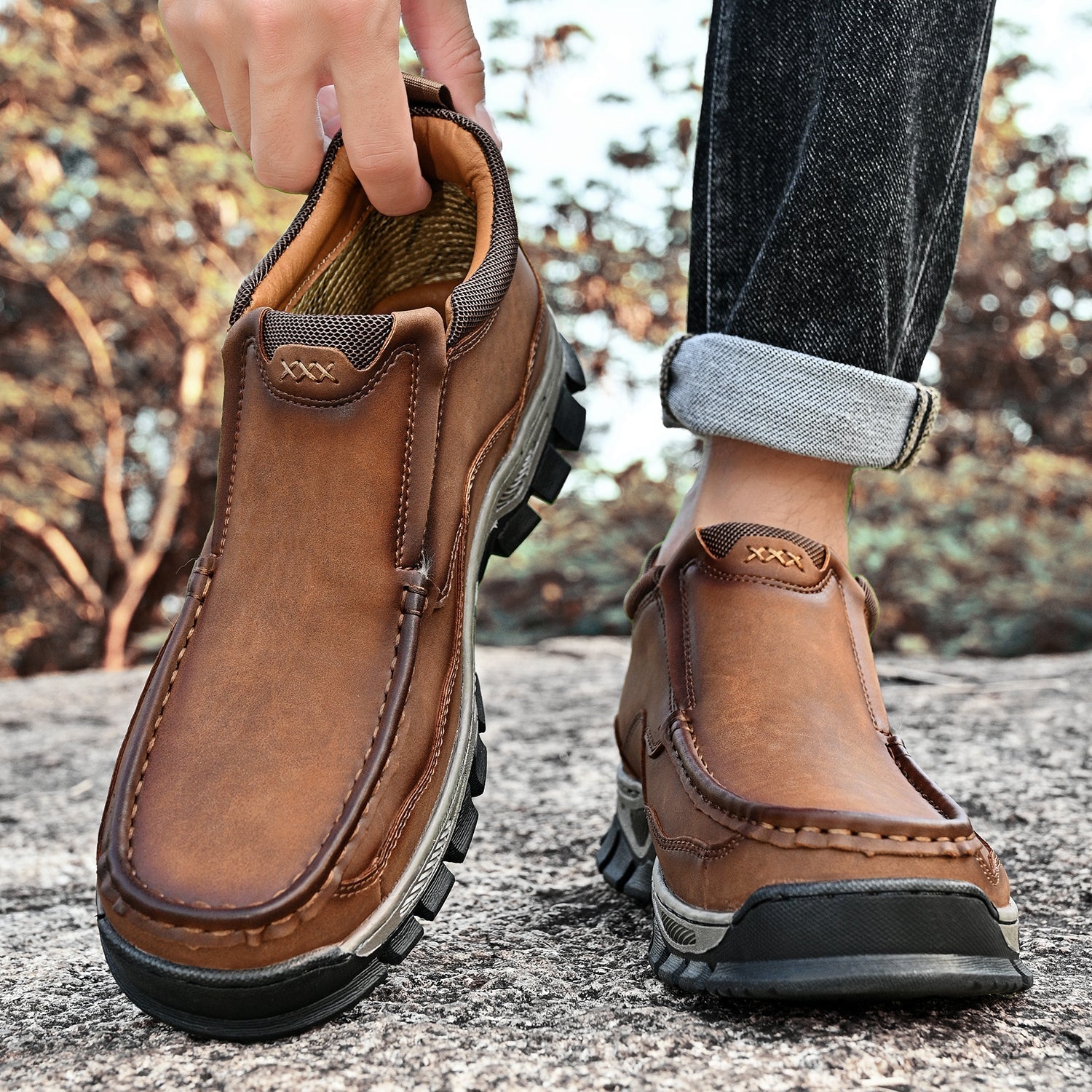 Mens Slip On Casual Outdoor Leather Walking Hiking Shoes 3770