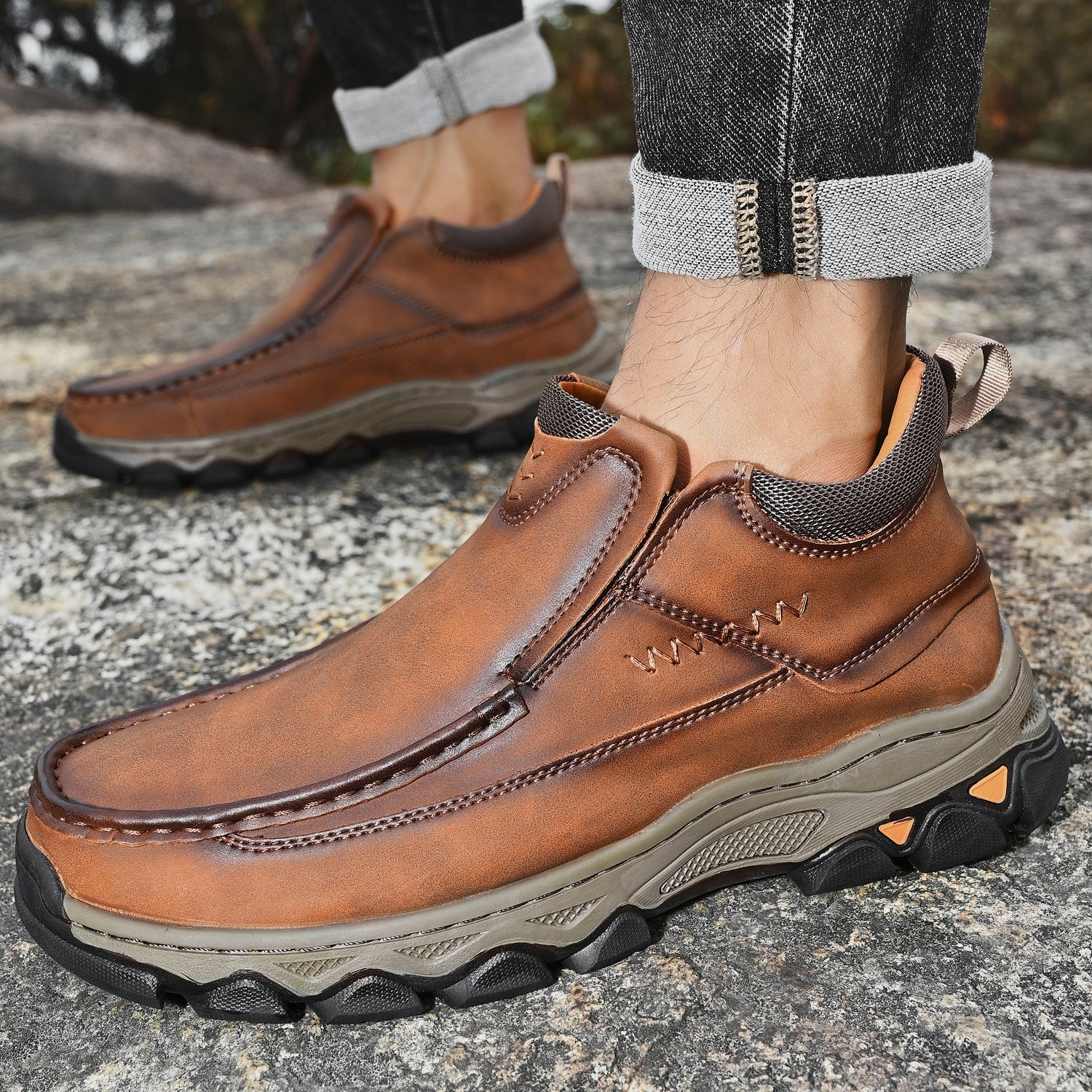 Mens Slip On Casual Outdoor Leather Walking Hiking Shoes 3770