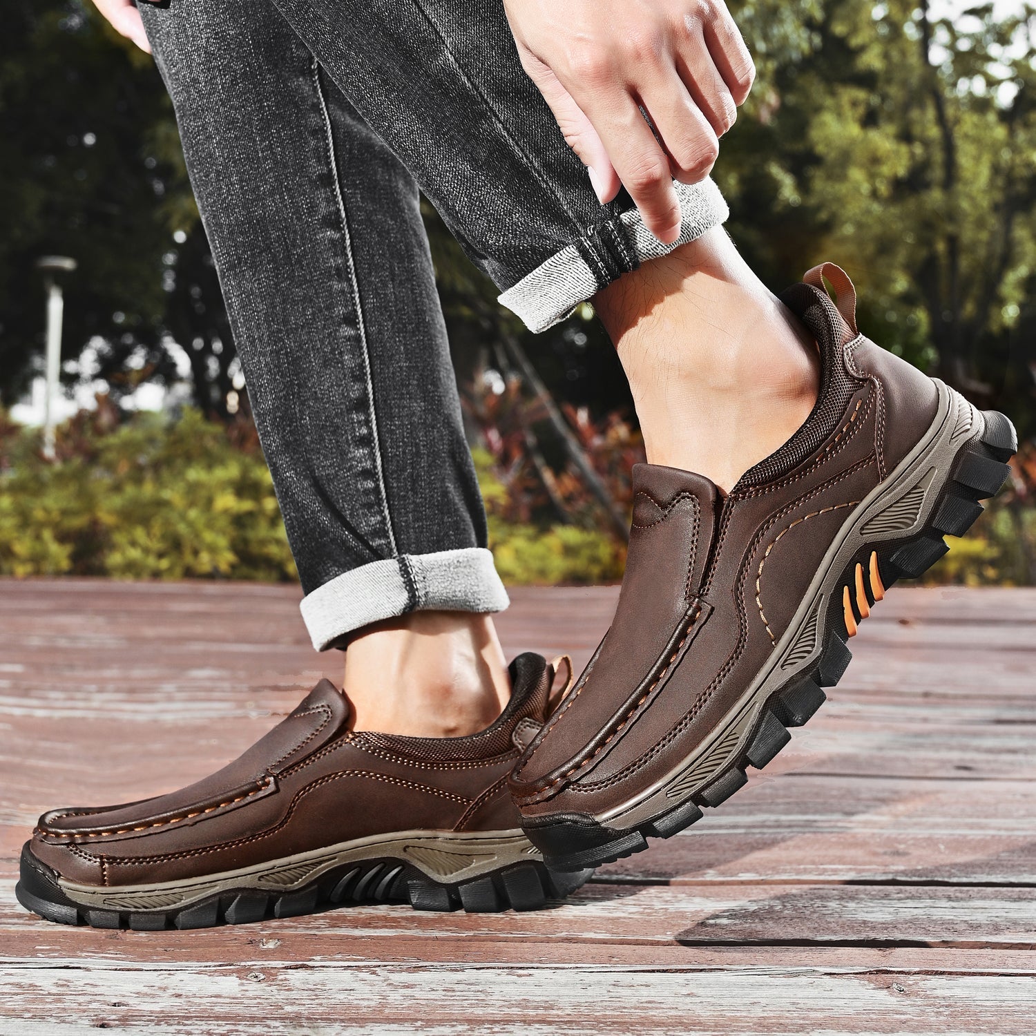 Mens Slip On Casual Outdoor Leather Walking Hiking Shoes V3672/V3673