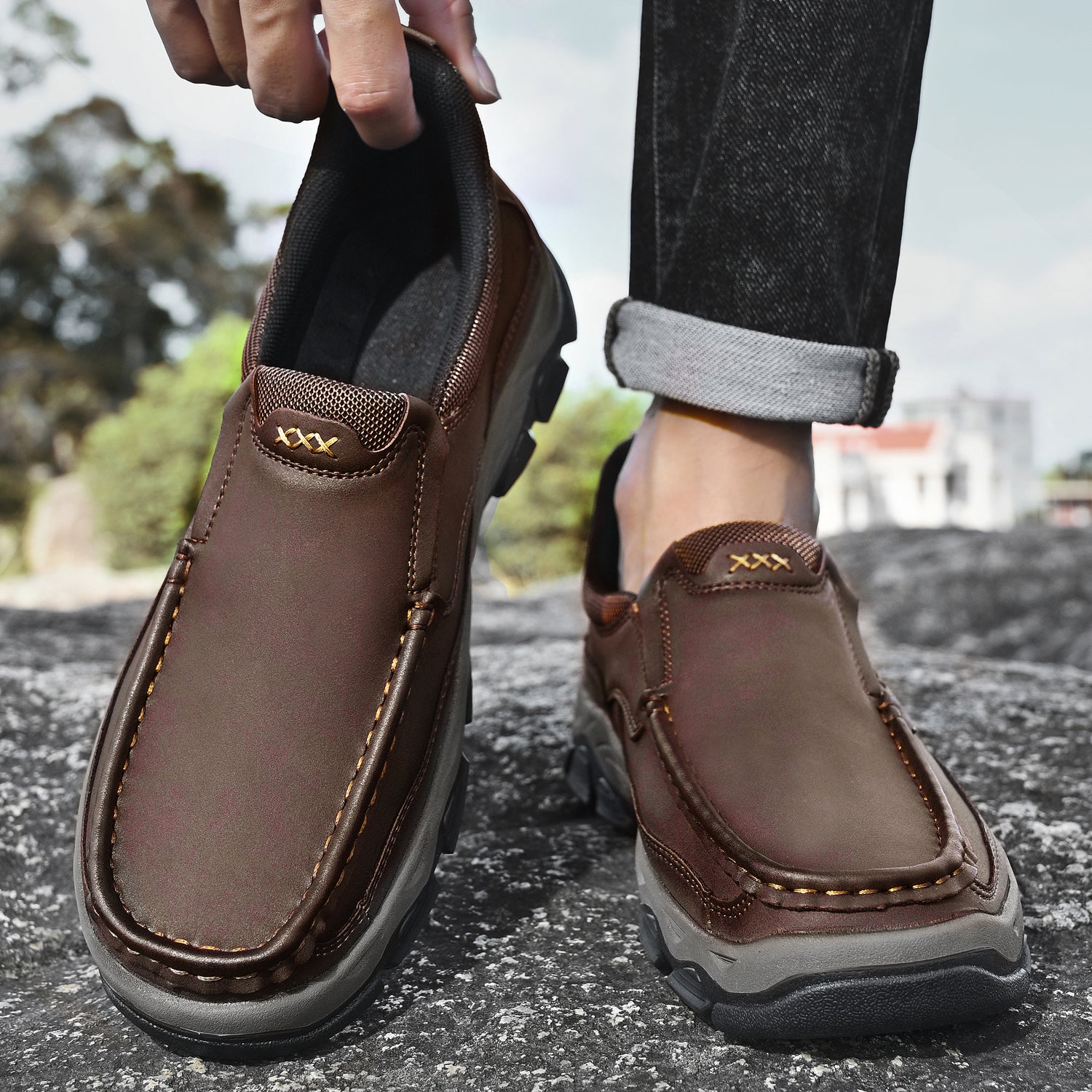 Mens Slip On Casual Outdoor Leather Walking Hiking Shoes V3672/V3673